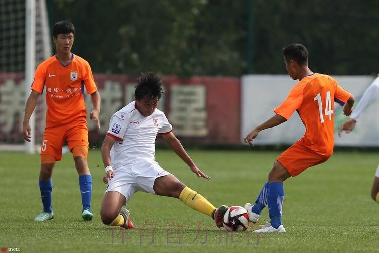 青超总决赛 | “恒大杯”U17组 山东鲁能与重庆辅仁会师决赛 青超总决赛 | “恒大杯”U17组 山东鲁能与重庆辅仁会师决赛